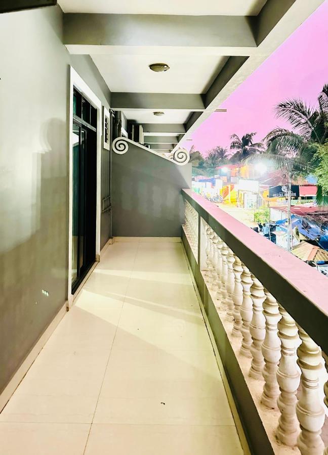 Hotel Baga Bay 200 Meters From Baga Beach Buitenkant foto