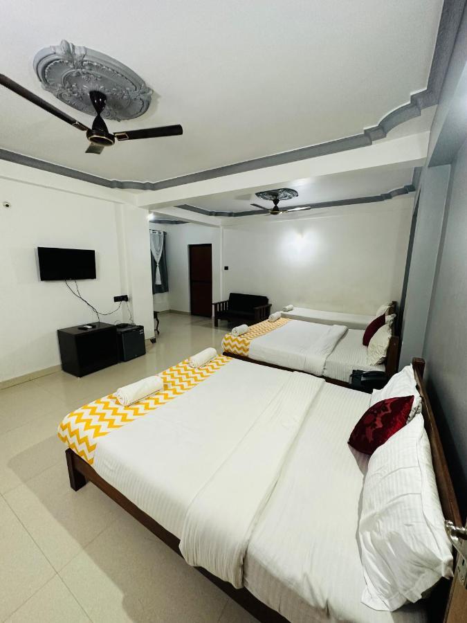 Hotel Baga Bay 200 Meters From Baga Beach Buitenkant foto