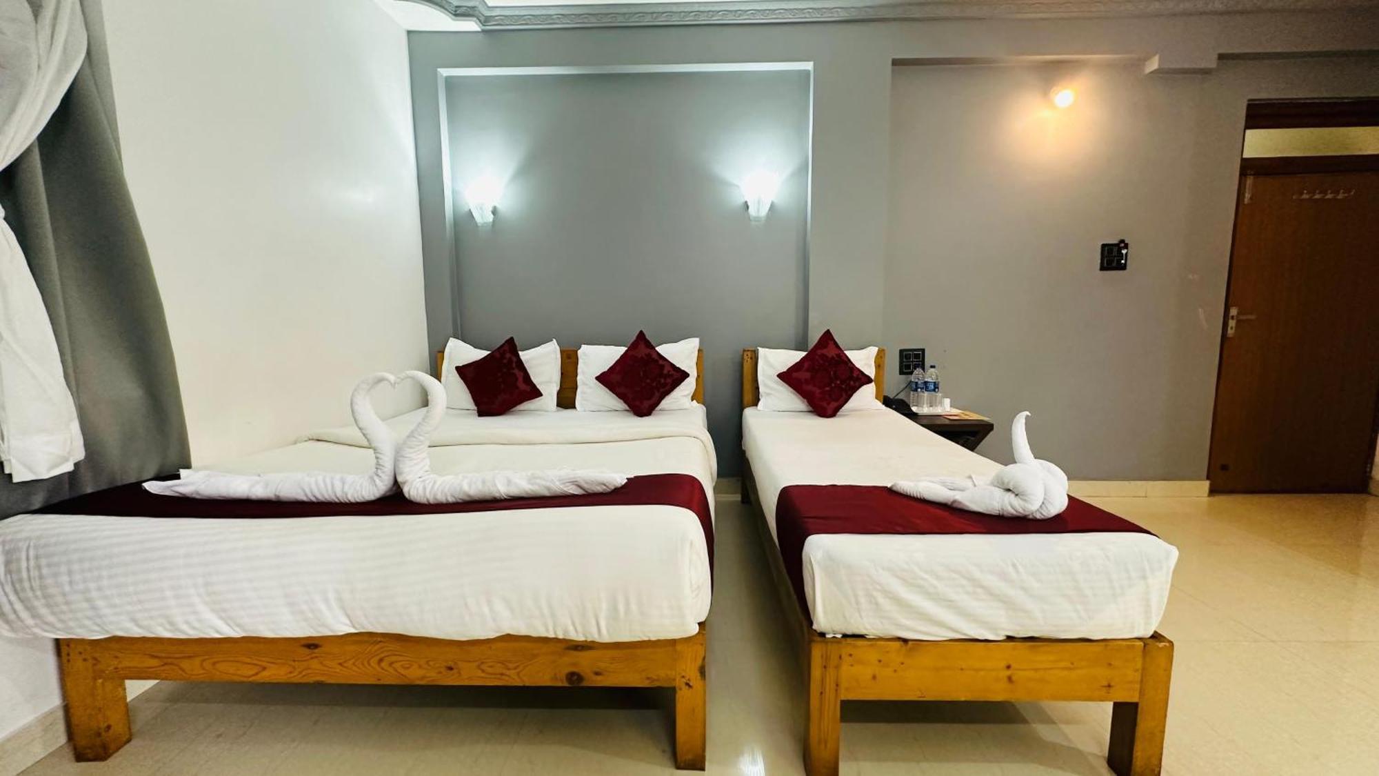 Hotel Baga Bay 200 Meters From Baga Beach Buitenkant foto