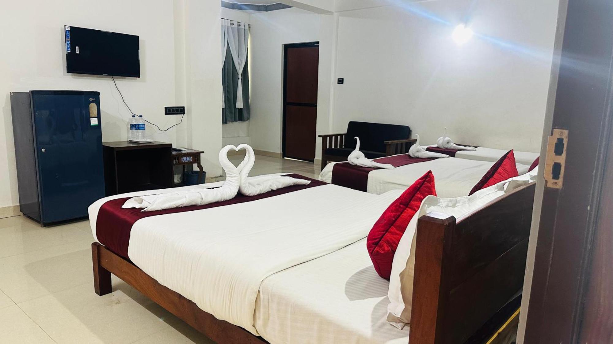 Hotel Baga Bay 200 Meters From Baga Beach Buitenkant foto